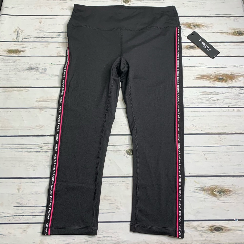 NWT BeBe Sport Capri Leggings - Small